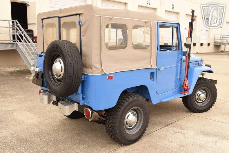 1974 Toyota Land Cruiser