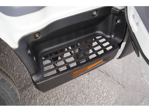 2015 Mitsubishi Fuso FE180