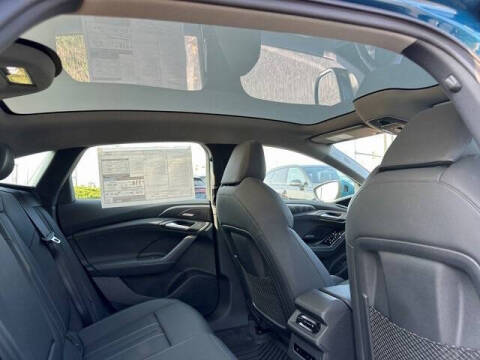 2025 Audi A6 Sportback e-tron Premium Plus