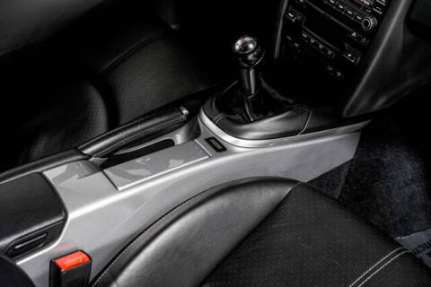 2012 Porsche Cayman R