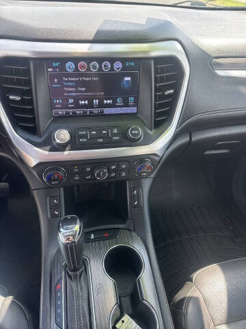 2019 GMC Acadia SLT-1
