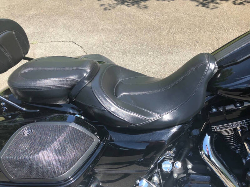 2015 Harley-Davidson CVO Street Glide Special