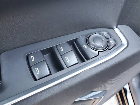 2026 GMC Sierra 1500 Elevation Standard