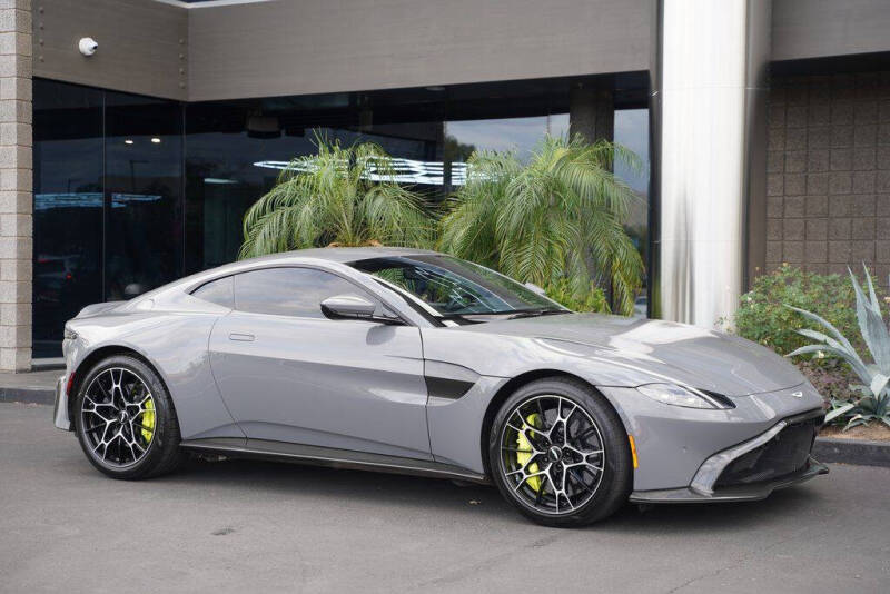 2020 Aston Martin Vantage