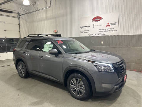 2025 Nissan Pathfinder SV