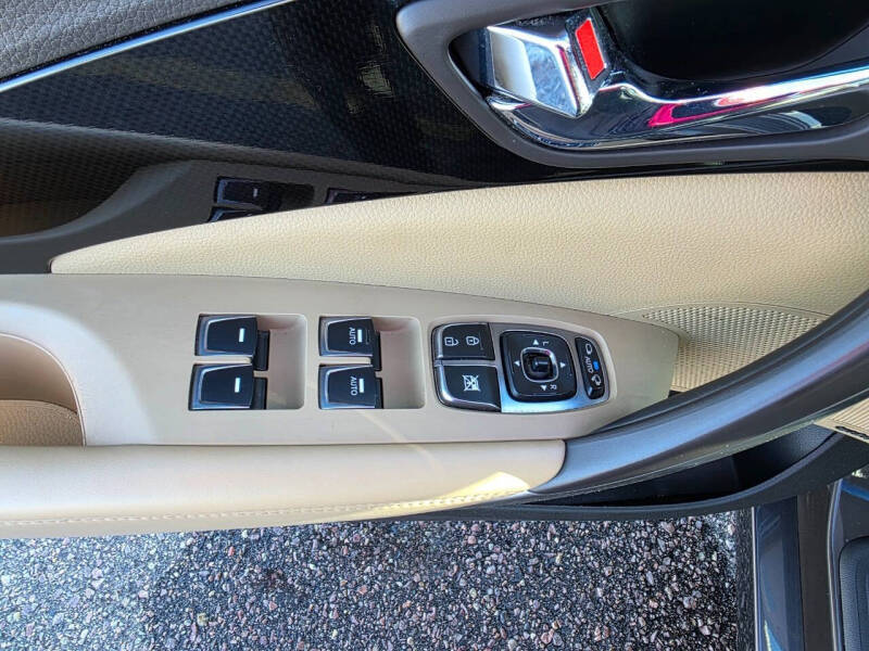 2017 Hyundai Azera Limited