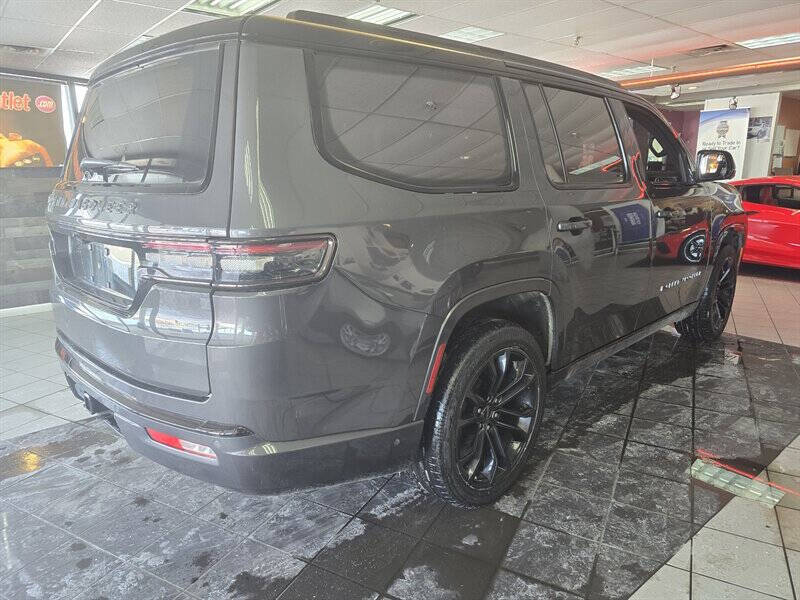 2022 Jeep Grand Wagoneer Series II