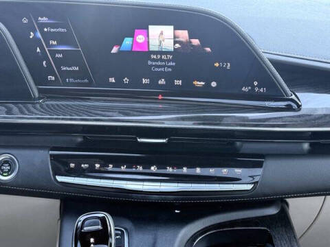 2023 Cadillac Escalade Premium Luxury