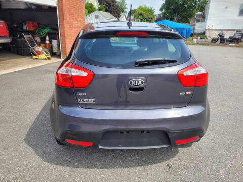 2013 Kia Rio 5-Door EX