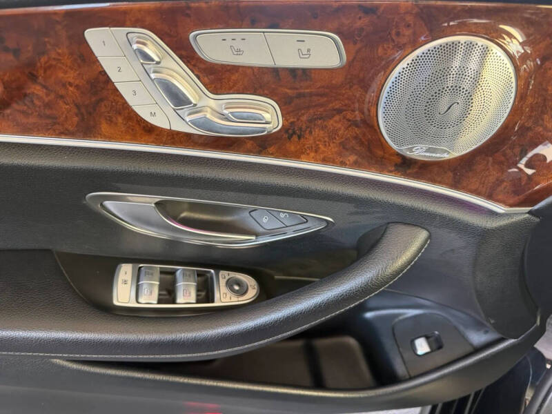 2017 Mercedes-Benz E-Class E 300