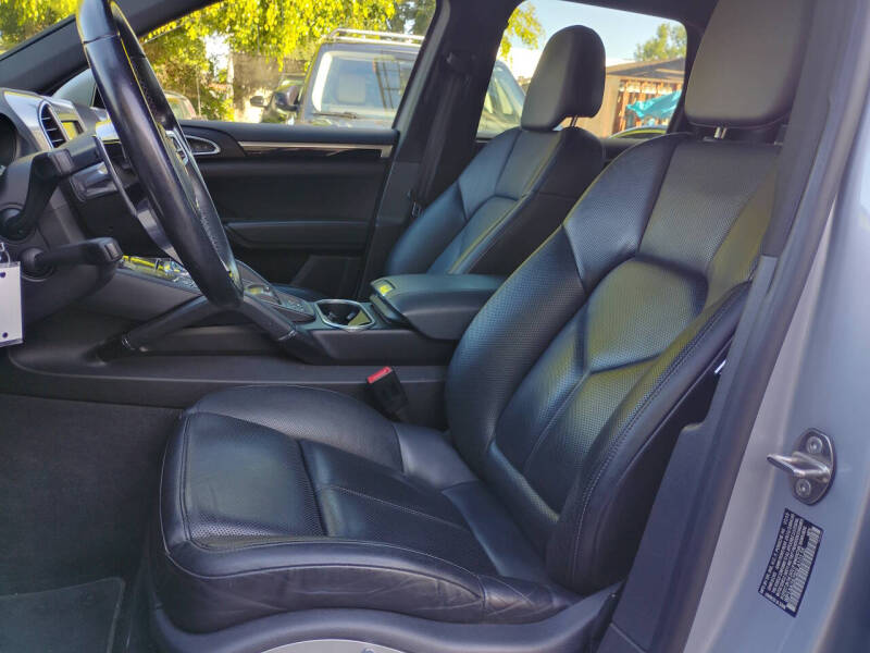2016 Porsche Cayenne