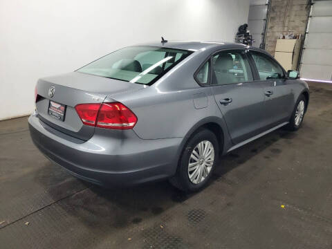 2015 Volkswagen Passat 1.8T S
