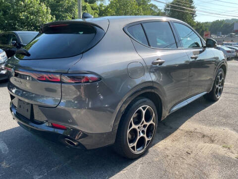 2024 Alfa Romeo Tonale Hybrid Veloce