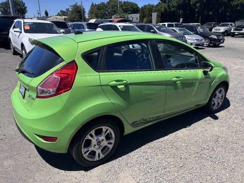 2015 Ford Fiesta SE