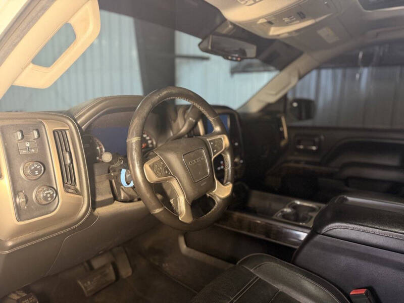 2015 GMC Sierra 2500HD Denali