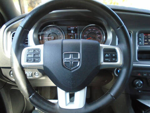 2013 Dodge Charger SE