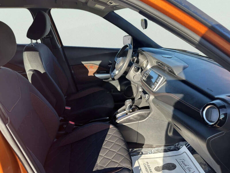 2018 Nissan Kicks SR