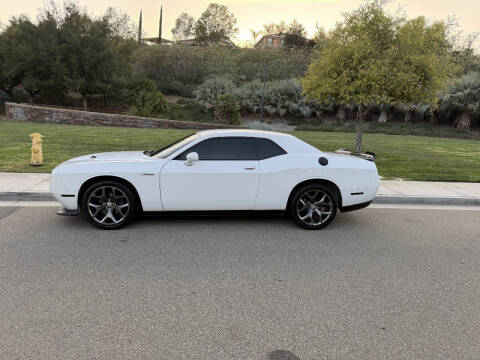 2017 Dodge Challenger SXT