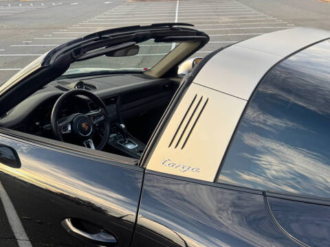 2019 Porsche 911 Targa 4 GTS