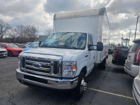 2019 Ford E-Series for sale at Dixie Motors in Fairfield OH