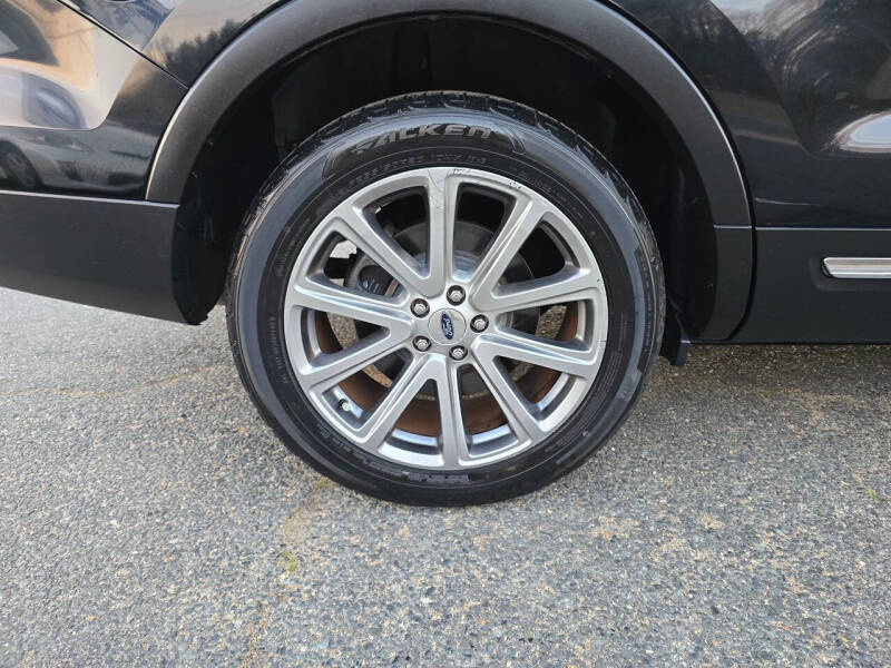 2017 Ford Explorer Limited