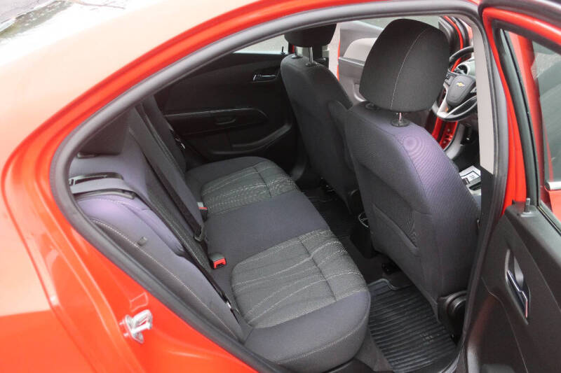 2013 Chevrolet Sonic LT Auto