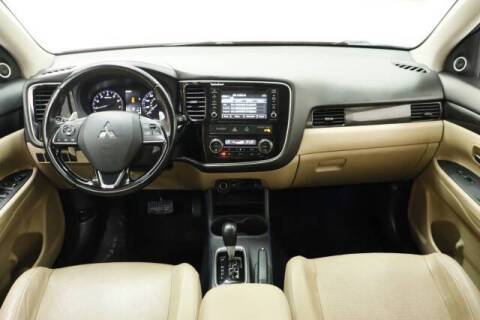2016 Mitsubishi Outlander GT