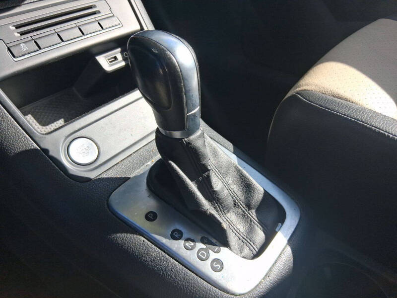 2017 Volkswagen Tiguan 2.0T Wolfsburg Edition