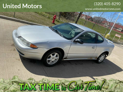 2004 Oldsmobile Alero for sale at United Motors in Saint Cloud MN