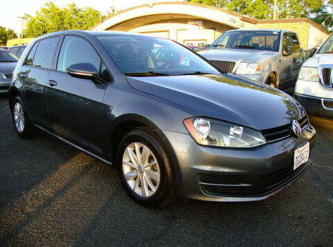 2015 Volkswagen Golf TSI SE