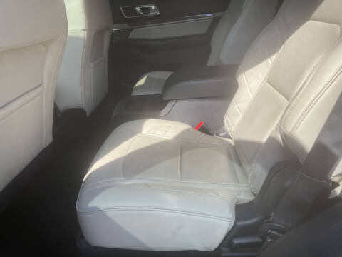 2016 Ford Explorer Platinum