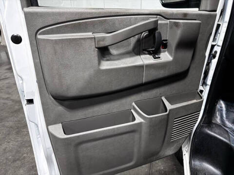 2019 Chevrolet Express 2500