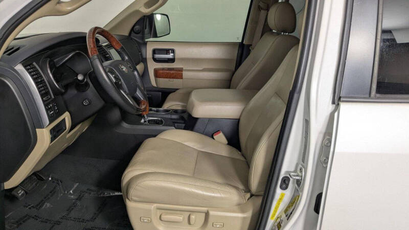 2019 Toyota Sequoia Platinum