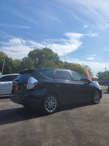 2012 Toyota Prius v Two