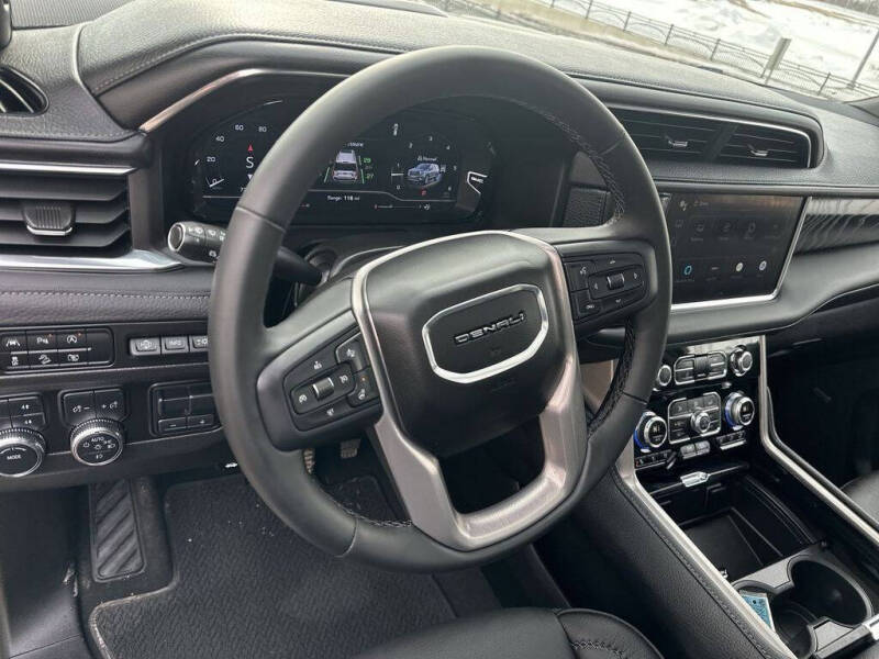 2024 GMC Yukon XL Denali