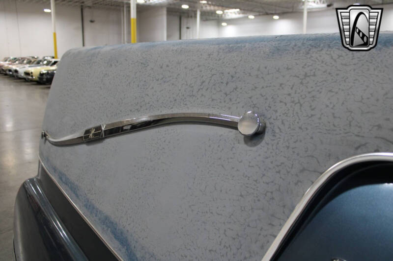 2001 Lincoln Town Car Executive