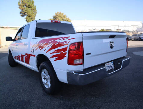 2021 RAM 1500 Classic SLT