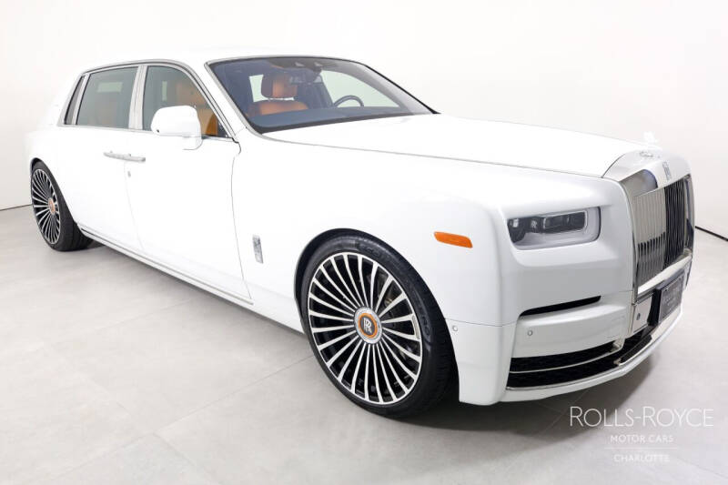 2022 Rolls-Royce Phantom EWB