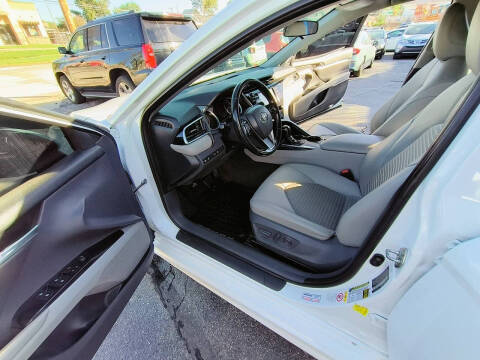 2018 Toyota Camry SE