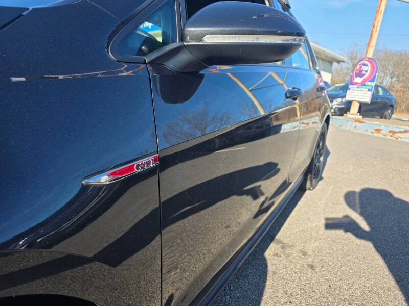 2017 Volkswagen Golf GTI SE