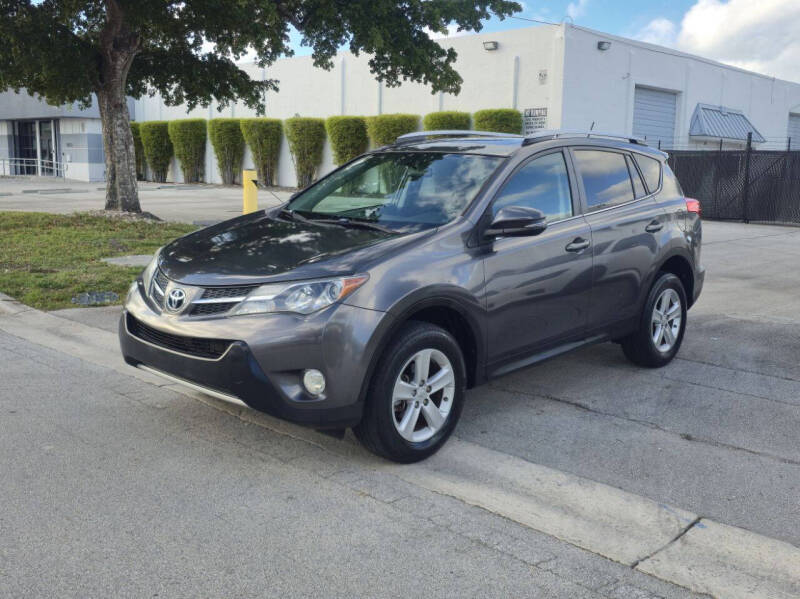 2014 Toyota RAV4 XLE