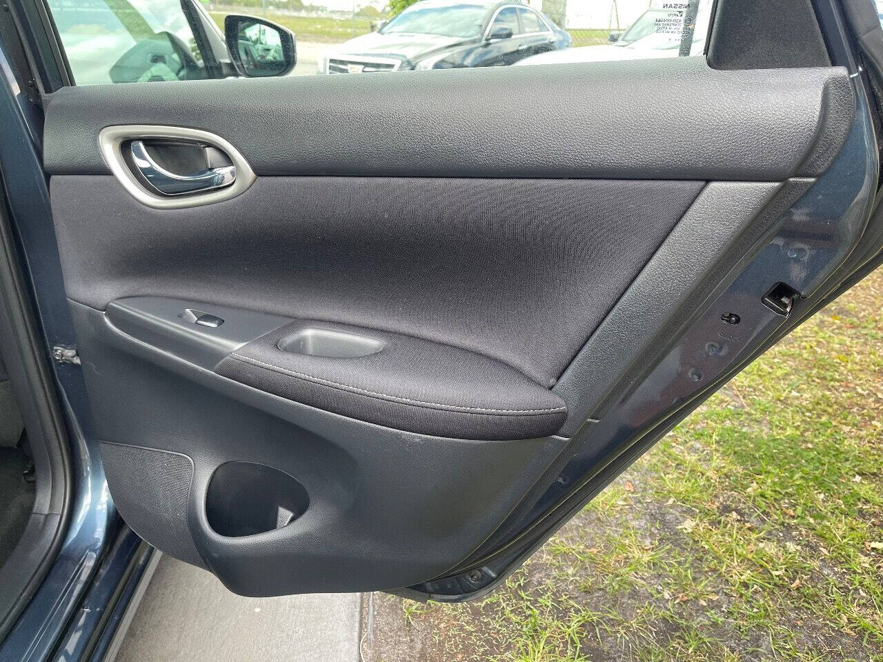 2014 Nissan Sentra Sedan - $8,900