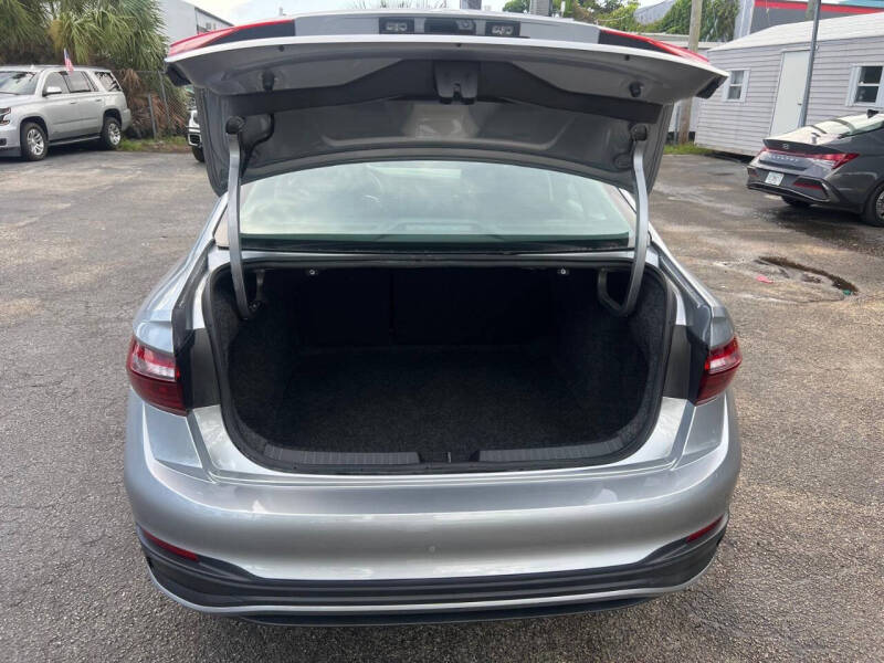 2024 Volkswagen Jetta S