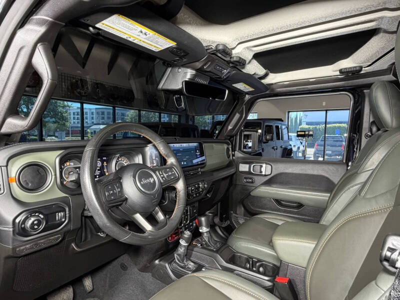 2024 Jeep Gladiator