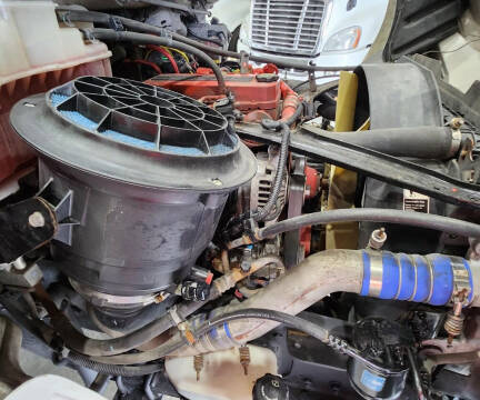 2017 Freightliner M2 106