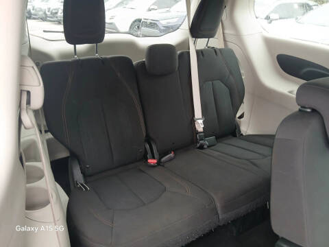 2018 Chrysler Pacifica Touring Plus
