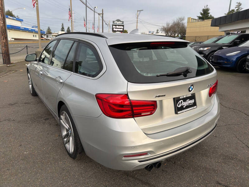 2017 BMW 3 Series 330i xDrive