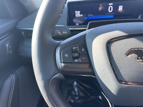 2024 Ford Mustang Mach-E Select