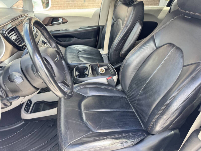 2018 Chrysler Pacifica Touring L