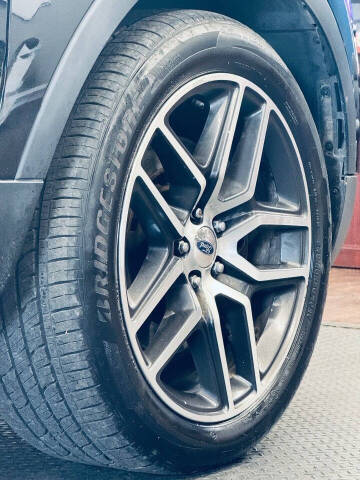 2016 Ford Explorer Sport